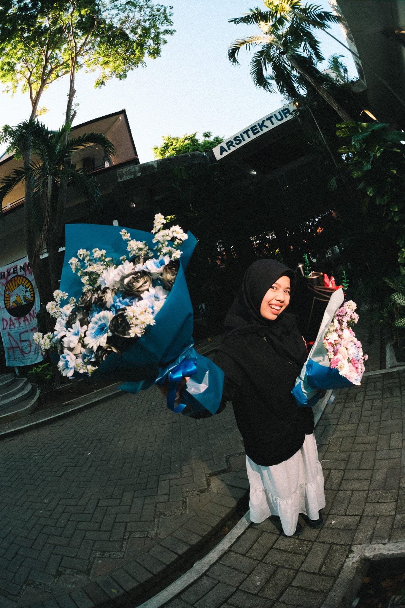 Musim Wisuda — Semhas